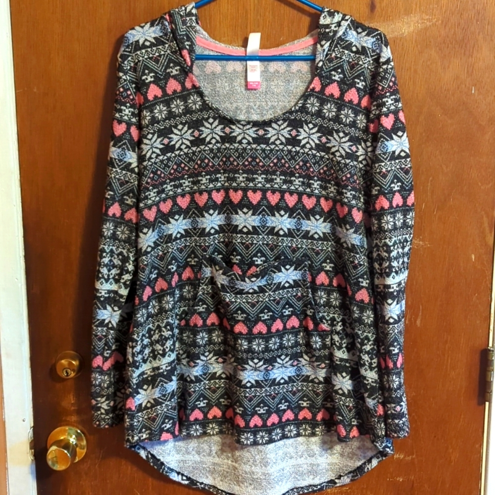 Hooded sweater